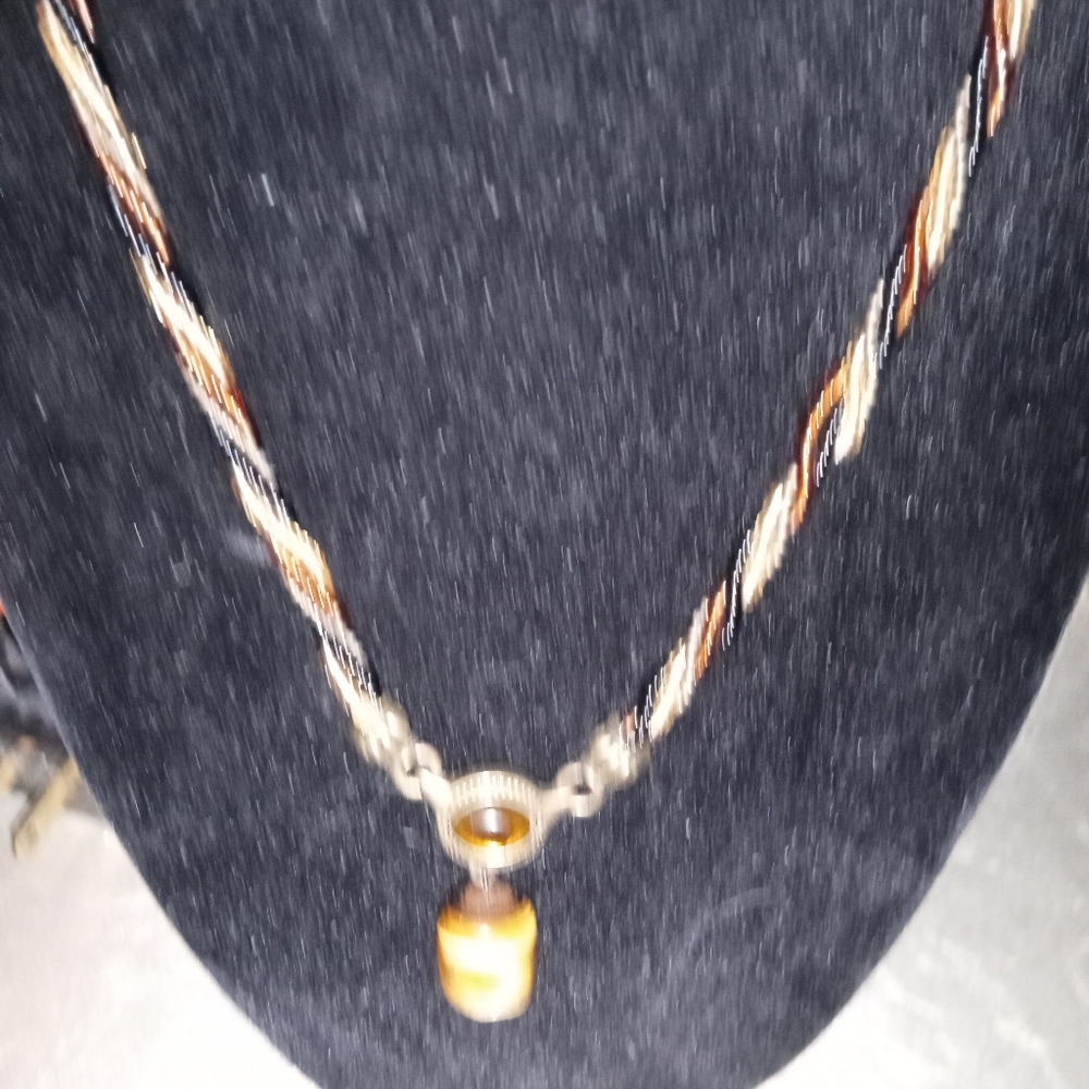 Elegant Twisted Necklace with Pendant Tigers Eye